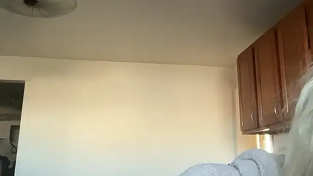 lanasharapovaxxx online show from January 9, 2026, 9:33 pm