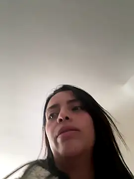 Snapshot of MailynAndNick chatting on November 14, 2025, 2:43 pm MailynAndNick online show from November 14, 2025, 2:43 pm