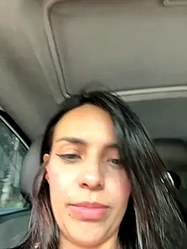 Snapshot of MailynAndNick chatting on November 15, 2025, 6:34 pm MailynAndNick online show from November 15, 2025, 6:34 pm