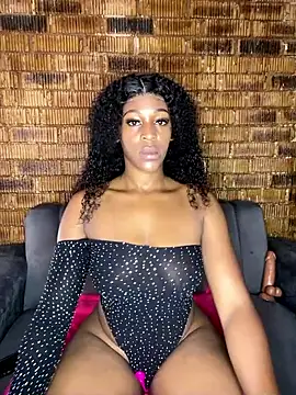 Snapshot of SP1CY_MOMMY chatting on January 10, 2026, 6:20 am SP1CY MOMMY online show from January 10, 2026, 6:20 am