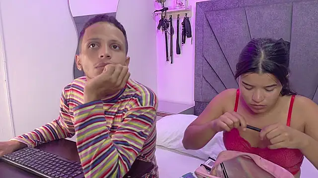 Snapshot of DamianandEva chatting on July 13, 2026, 12:48 pm DamianandEva online show from July 13, 2026, 12:48 pm