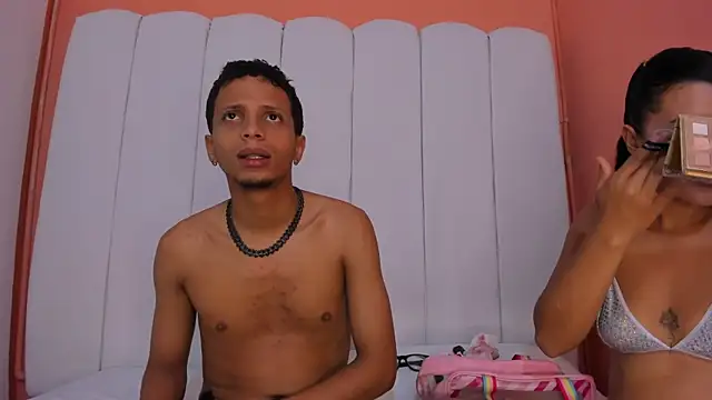 DamianandEva online show from January 8, 2026, 12:44 pm