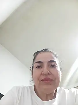 MaryRoze  online show from June 3, 2026, 12:33 am