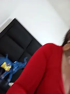 Snapshot of MaryRoze_ chatting on November 21, 2025, 12:20 am MaryRoze online show from November 21, 2025, 12:20 am