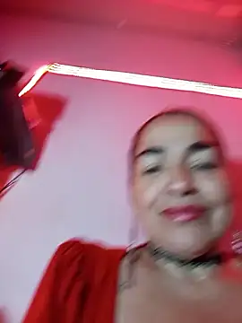 Snapshot of MaryRoze_ chatting on December 19, 2025, 12:25 am MaryRoze online show from December 19, 2025, 12:25 am