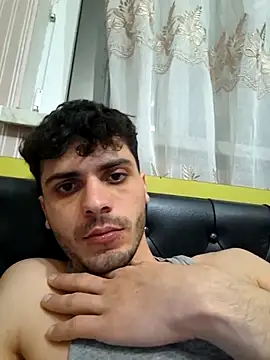 ZAminn6789 online show from February 18, 2026, 6:48 pm