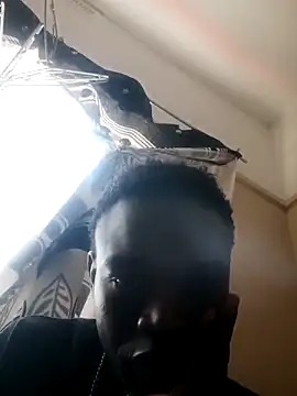 Snapshot of Lucile_Carrie chatting on November 13, 2025, 11:03 am Lucile Carrie online show from November 13, 2025, 11:03 am