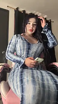 Snapshot of cowgirllyx chatting on November 16, 2025, 10:13 pm cowgirllyx online show from November 16, 2025, 10:13 pm