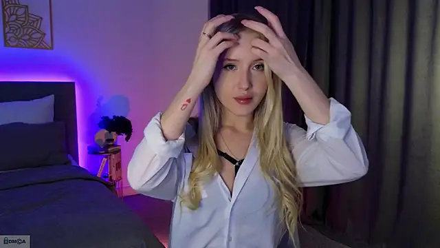 Snapshot of adele_armass chatting on November 29, 2025, 8:53 pm adele armass online show from November 29, 2025, 8:53 pm