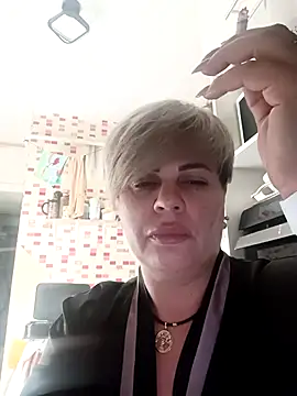 Snapshot of MilkySky chatting on November 9, 2025, 4:00 pm MilkySky online show from November 9, 2025, 4:00 pm