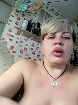 Snapshot of MilkySky chatting on November 8, 2025, 9:46 am MilkySky online show from November 8, 2025, 9:46 am