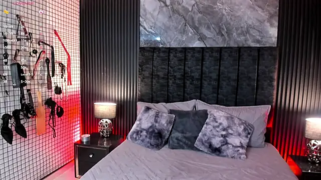 Snapshot of BDSM-DOLL chatting on February 27, 2026, 9:42 am BDSM-DOLL online show from February 27, 2026, 9:42 am