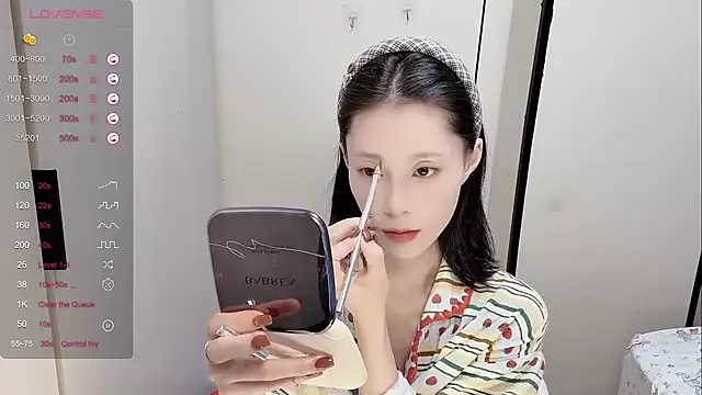 yuyu-33 online show from November 13, 2025, 12:36 am