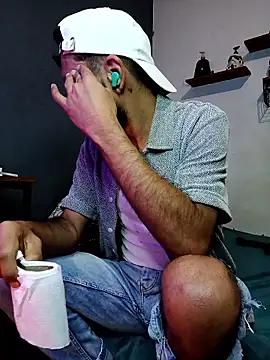 Snapshot of Barbanegra91mx chatting on January 14, 2026, 4:27 am Barbanegra91mx online show from January 14, 2026, 4:27 am
