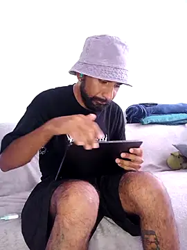 Snapshot of Barbanegra91mx chatting on June 11, 2026, 9:45 pm Barbanegra91mx online show from June 11, 2026, 9:45 pm