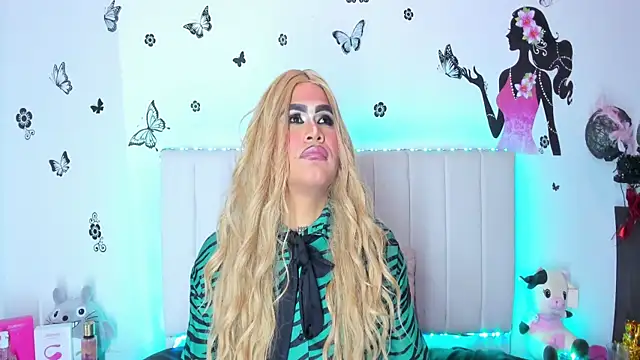 Snapshot of melani_ferraraa_ chatting on March 3, 2026, 3:35 am melani ferraraa online show from March 3, 2026, 3:35 am