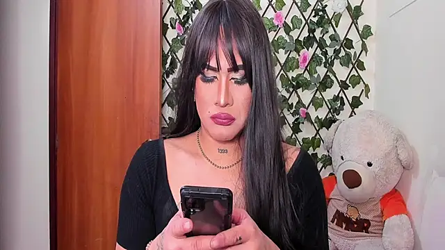 Snapshot of melani_ferraraa_ chatting on November 11, 2025, 3:45 am melani ferraraa online show from November 11, 2025, 3:45 am