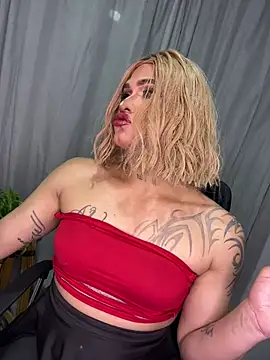 melani ferraraa  online show from July 1, 2026, 12:00 am