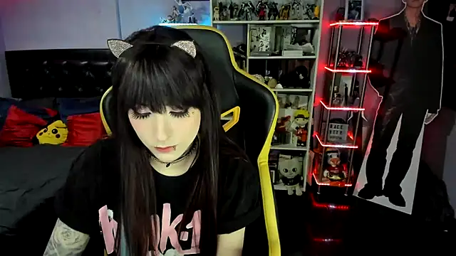 Yummy dark online show from November 29, 2025, 9:48 pm