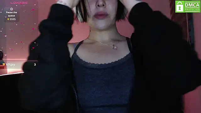 Snapshot of just_meko chatting on November 28, 2025, 12:55 am just meko online show from November 28, 2025, 12:55 am