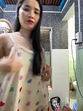 Okleotina9 online show from February 3, 2026, 4:21 am