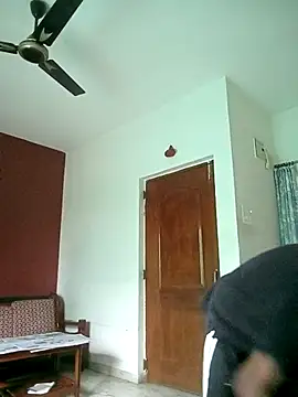 Georgiehoodsman online show from October 31, 2025, 4:53 am