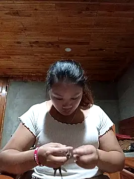 mai-mai22 online show from October 30, 2025, 12:25 pm