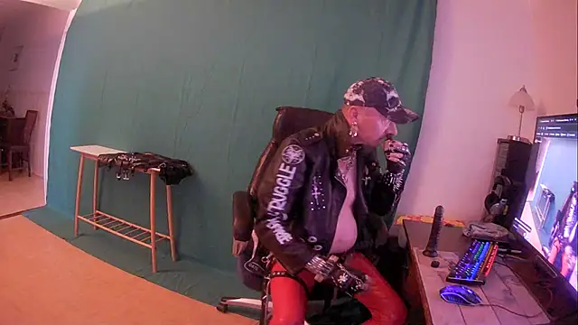 NahkaSami online show from November 11, 2025, 11:16 am