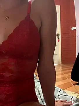 AnaiMartins online show from November 6, 2025, 10:08 am