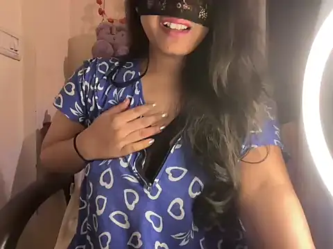 Snapshot of Shilpa_7 chatting on November 30, 2025, 4:30 pm Shilpa 7 online show from November 30, 2025, 4:30 pm