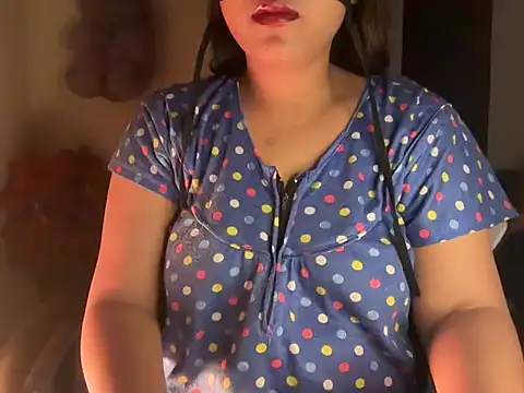 Snapshot of Shilpa_7 chatting on December 19, 2025, 6:21 pm Shilpa 7 online show from December 19, 2025, 6:21 pm