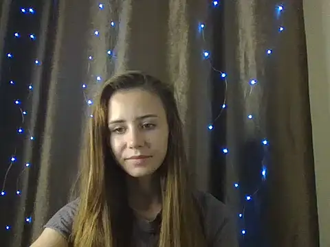 MyLittle Flame online show from April 19, 2026, 2:07 pm