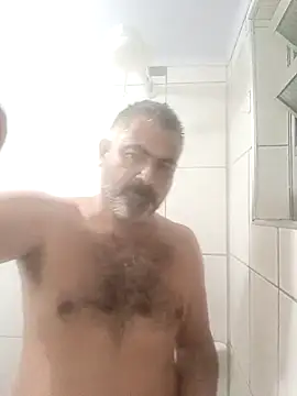 Snapshot of Ricardotarado chatting on November 14, 2025, 12:36 am Ricardotarado online show from November 14, 2025, 12:36 am