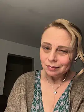 ToriLove777 online show from December 19, 2025, 6:38 am