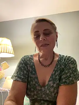 ToriLove777 online show from November 11, 2025, 12:16 am