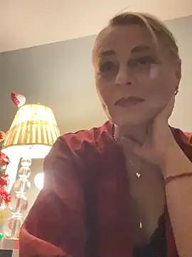 ToriLove777 online show from December 15, 2025, 4:18 am