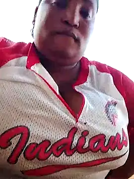 Snapshot of MassiveBoobsxxxx chatting on November 8, 2025, 3:59 pm MassiveBoobsxxxx online show from November 8, 2025, 3:59 pm