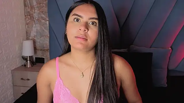 Snapshot of amarahanks1 chatting on November 11, 2025, 11:38 am amarahanks1 online show from November 11, 2025, 11:38 am