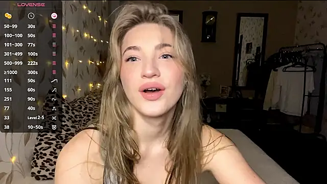 Snapshot of OrethaEredia chatting on January 14, 2026, 6:11 pm OrethaEredia online show from January 14, 2026, 6:11 pm