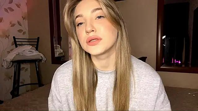 Snapshot of OrethaEredia chatting on February 1, 2026, 5:22 pm OrethaEredia online show from February 1, 2026, 5:22 pm