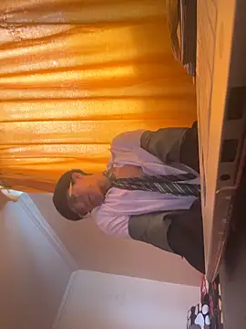 Itsllua21 online show from October 30, 2025, 6:05 pm