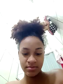 Snapshot of lolo_sfdinhaa chatting on November 18, 2025, 4:21 pm lolo sfdinhaa online show from November 18, 2025, 4:21 pm