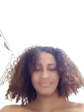 Snapshot of lolo_sfdinhaa chatting on November 17, 2025, 1:59 pm lolo sfdinhaa online show from November 17, 2025, 1:59 pm