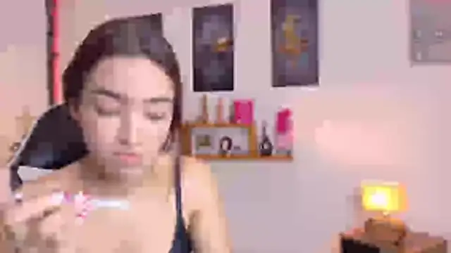 Snapshot of valeria_aragon1107 chatting on December 5, 2025, 6:28 pm valeria aragon1107 online show from December 5, 2025, 6:28 pm