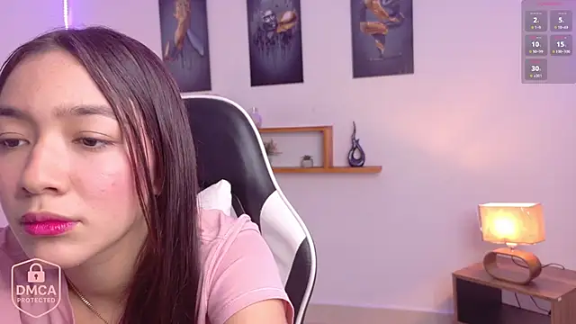 Snapshot of valeria_aragon1107 chatting on November 25, 2025, 6:30 pm valeria aragon1107 online show from November 25, 2025, 6:30 pm