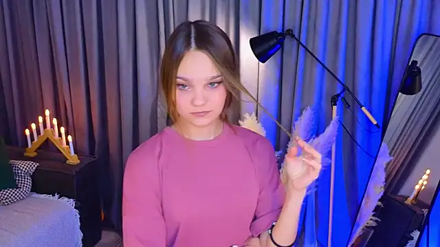 Snapshot of KarlaMagnett chatting on November 26, 2025, 3:23 pm KarlaMagnett online show from November 26, 2025, 3:23 pm