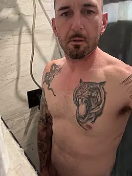 RobsBigD online show from November 5, 2025, 6:27 am