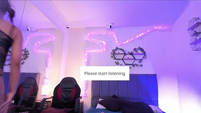 Snapshot of Lucerop_ chatting on November 14, 2025, 3:32 am Lucerop online show from November 14, 2025, 3:32 am