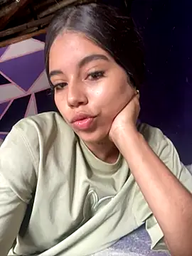 Snapshot of kathamuller_1 chatting on November 9, 2025, 7:07 pm kathamuller 1 online show from November 9, 2025, 7:07 pm