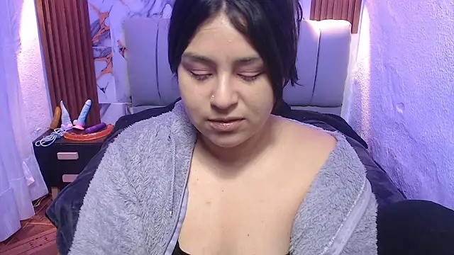 Snapshot of lehia_285 chatting on January 7, 2026, 1:38 pm lehia 285 online show from January 7, 2026, 1:38 pm